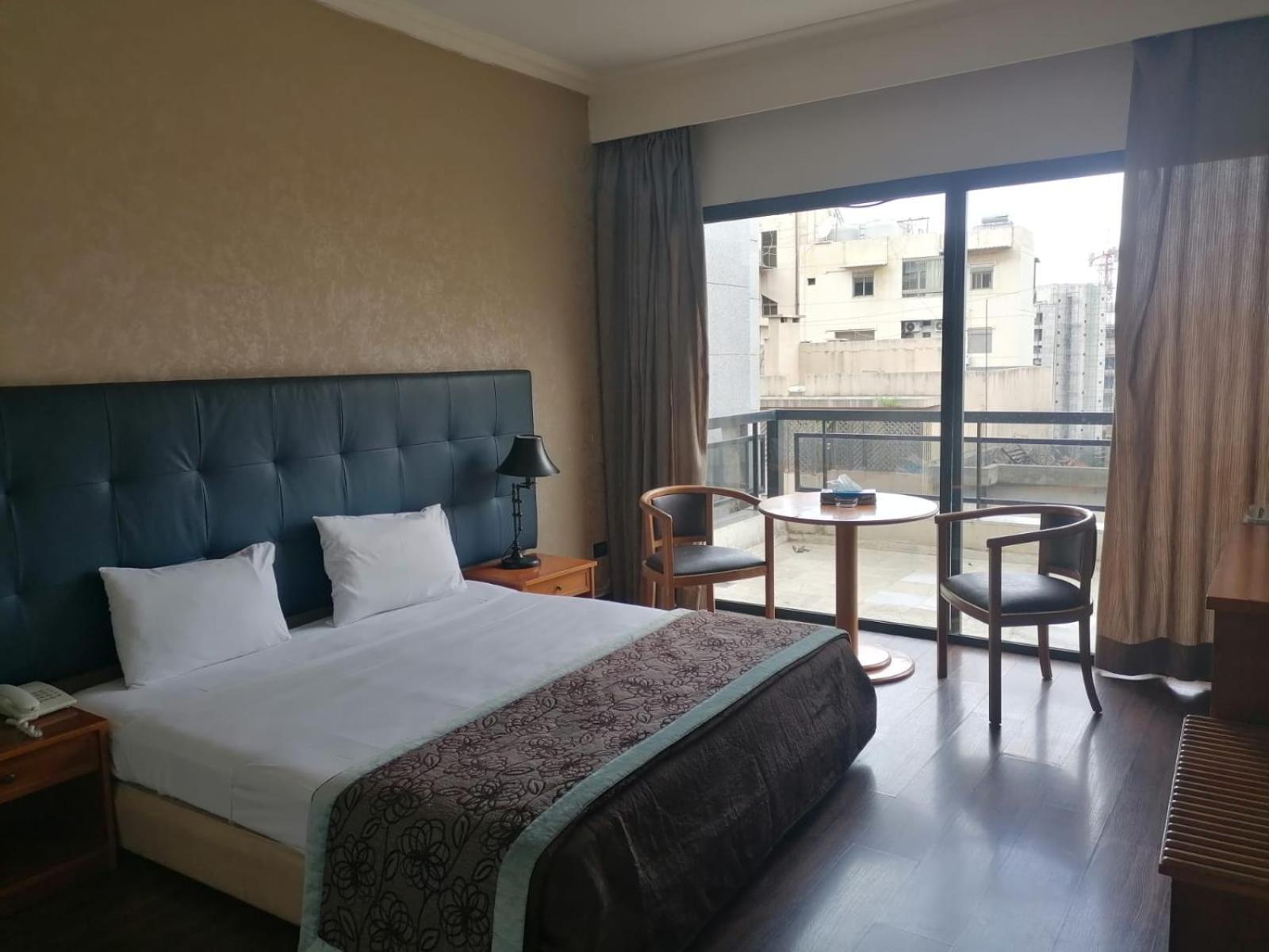 Charles Hotel Beirut Eksteriør billede