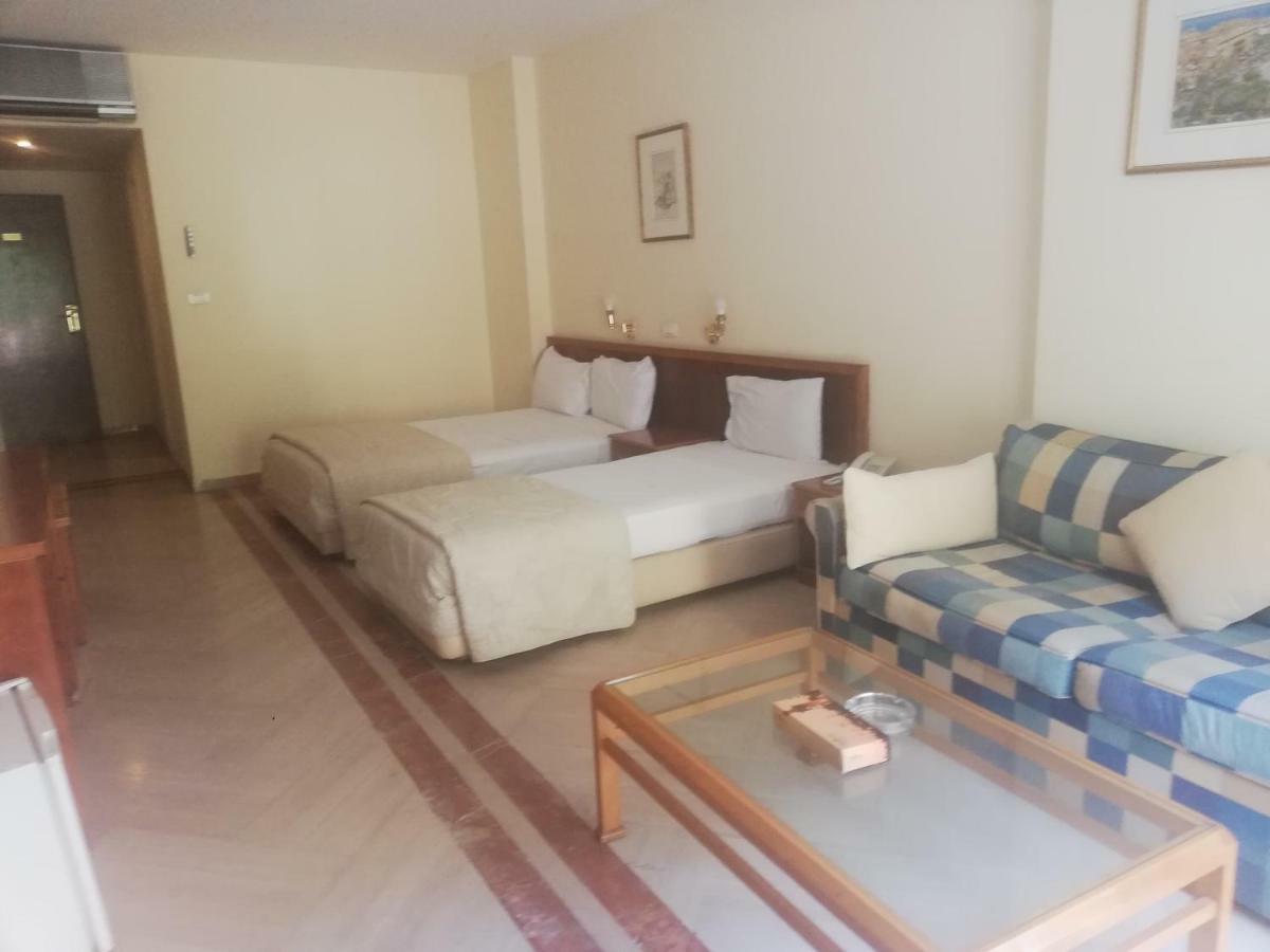Charles Hotel Beirut Eksteriør billede