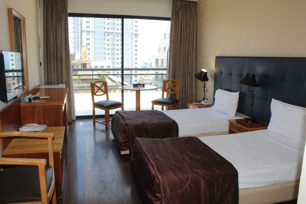 Charles Hotel Beirut Eksteriør billede